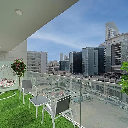 Cozy One Bedroom Apartment With Burj-Khalifa View Dubai Esterno foto
