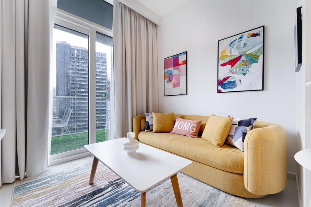 Appartamento Cozy One Bedroom With Burj-khalifa View
