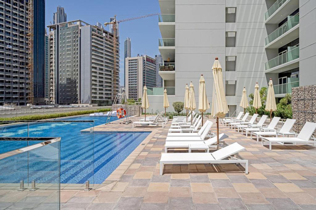 Cozy One Bedroom With Burj-khalifa View * دبي